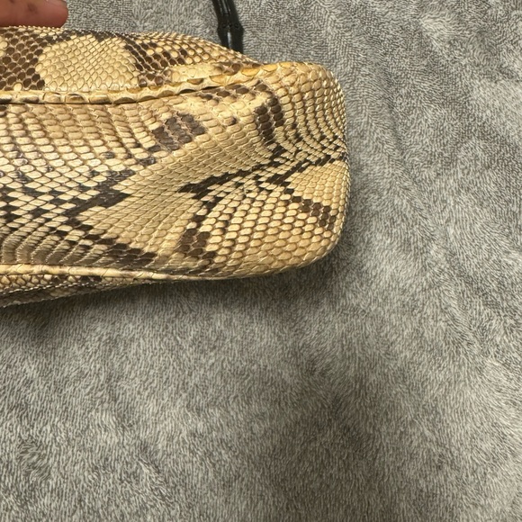 GUCCI BAG💼😍 - Picture 9 of 15